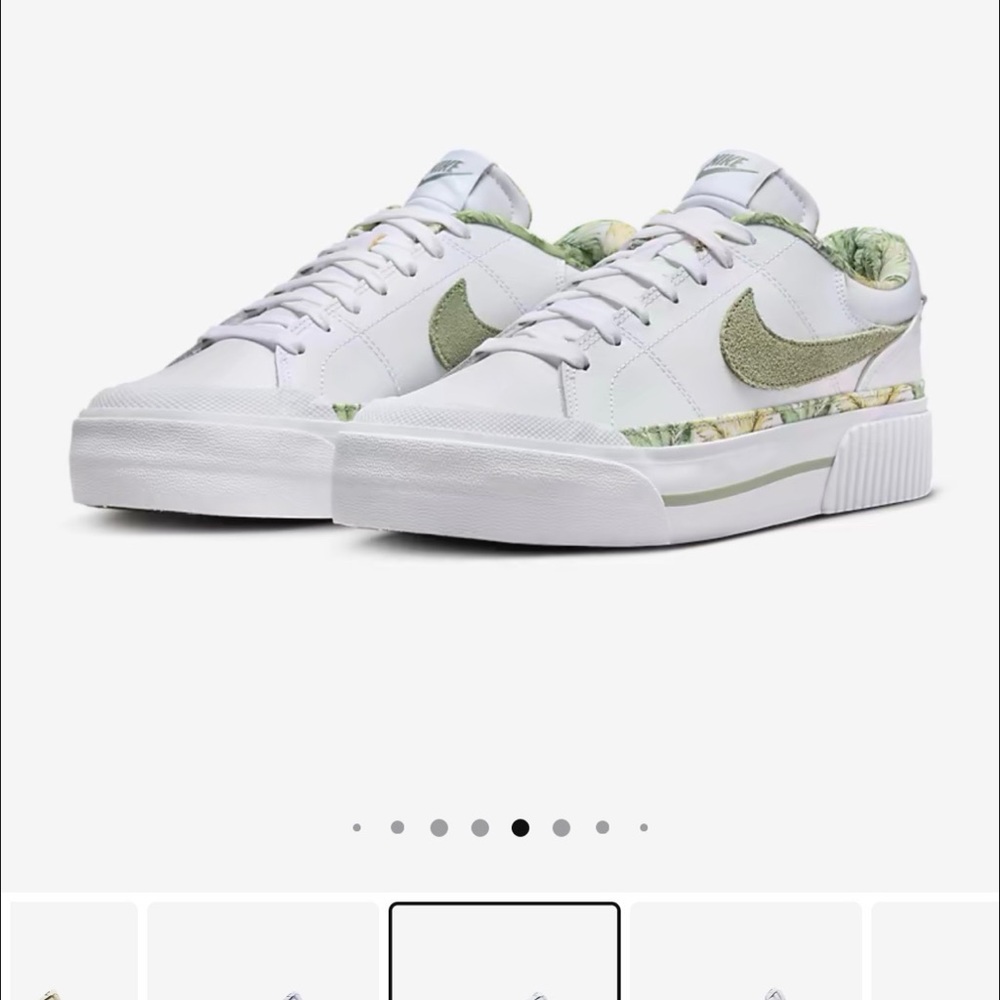 Nike Women’s Court Legacy size 9. Worn once
